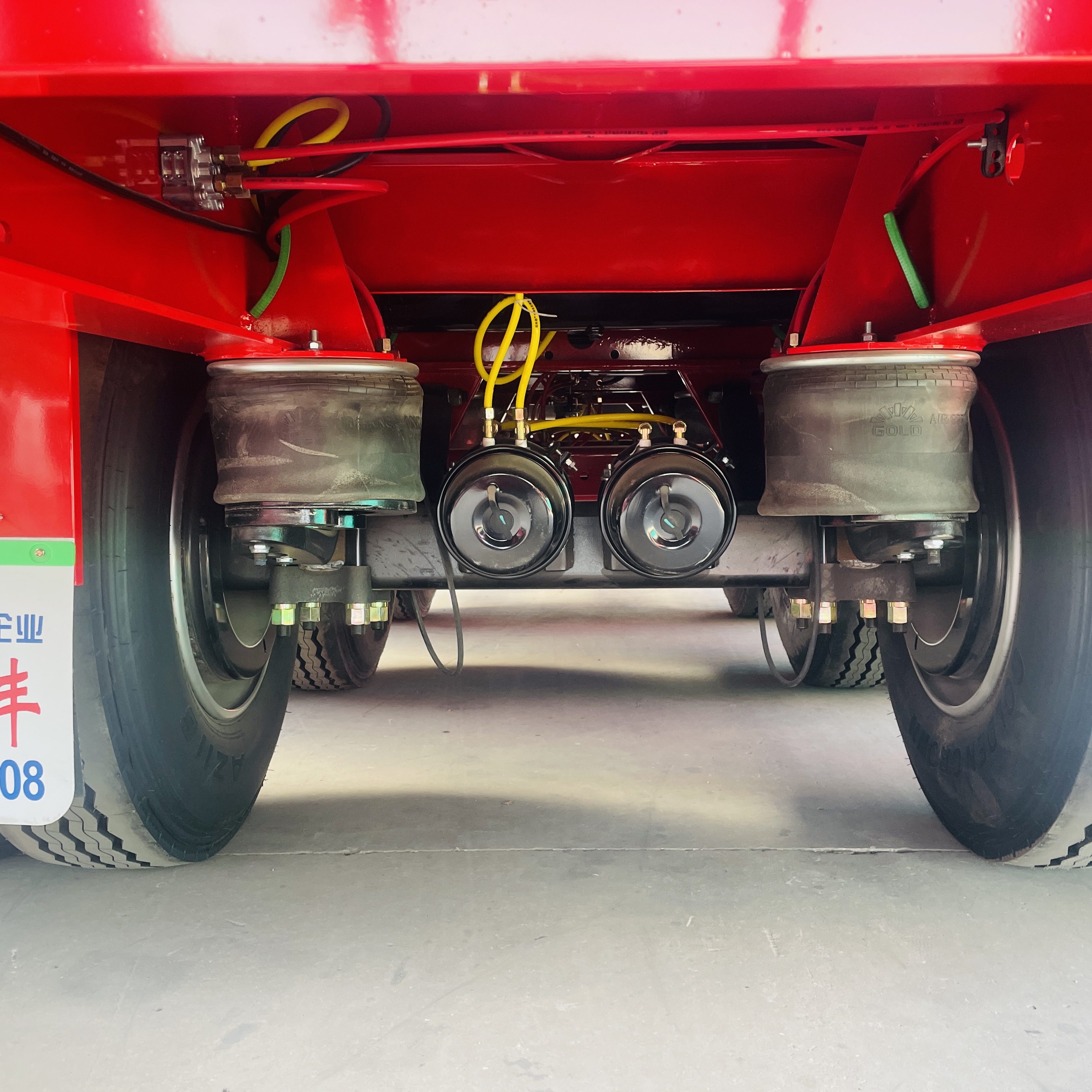 AIR SUSPENSION