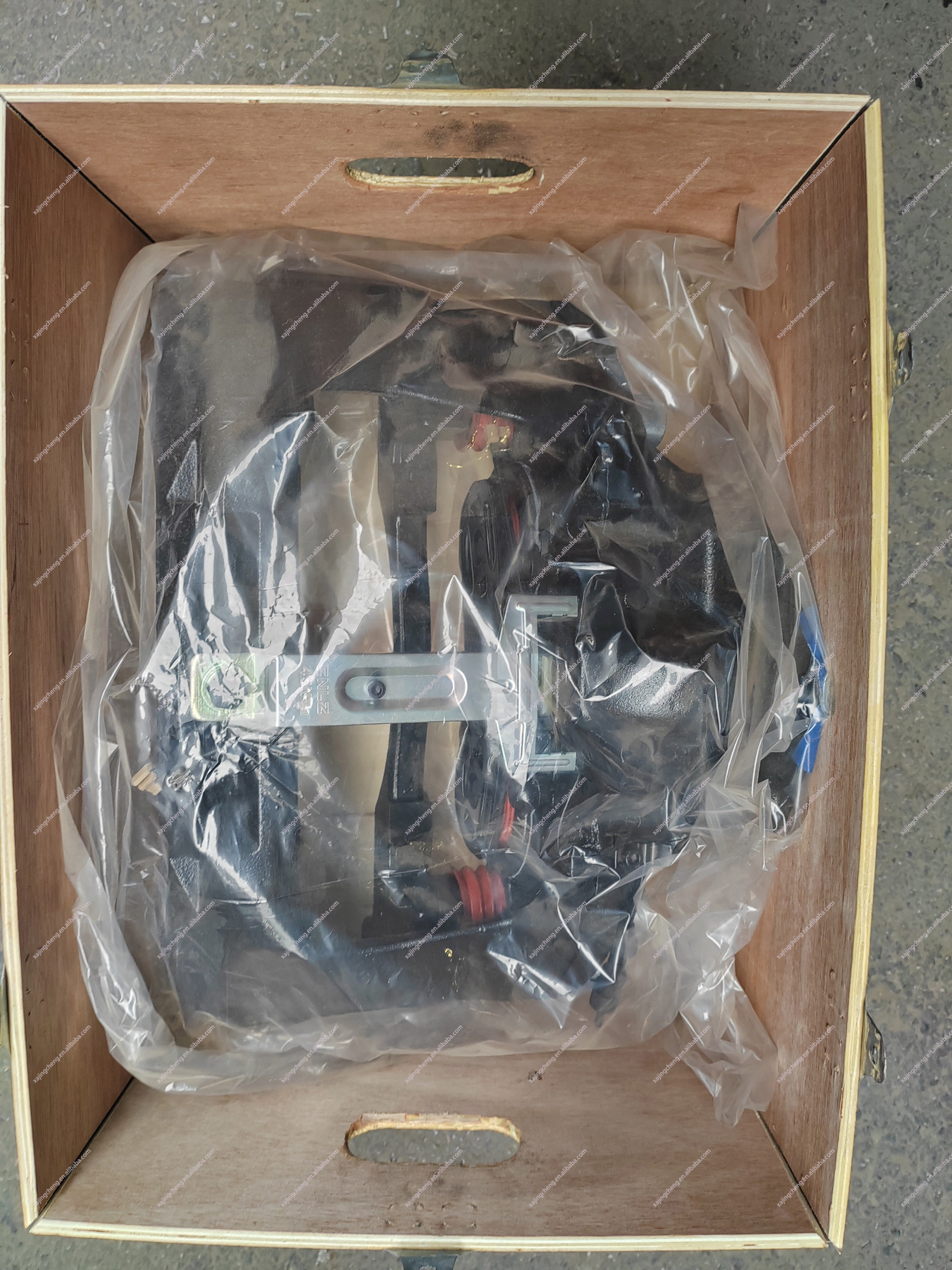 Product Description Image 4