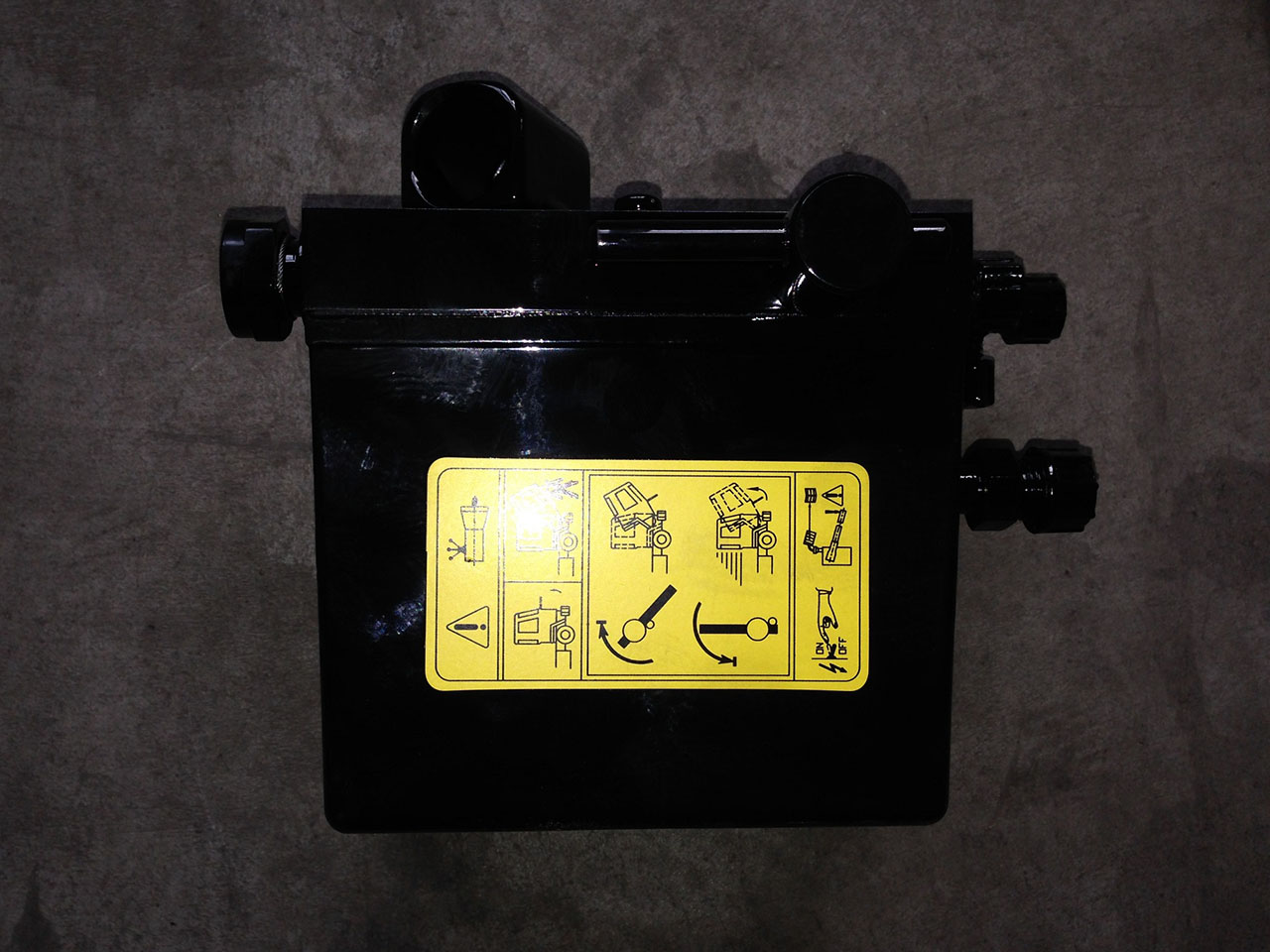 OE DZ97259820127 Black Steel Electric Cabin Tilt Pump Fit for Shacman X3000 Heavy Truck