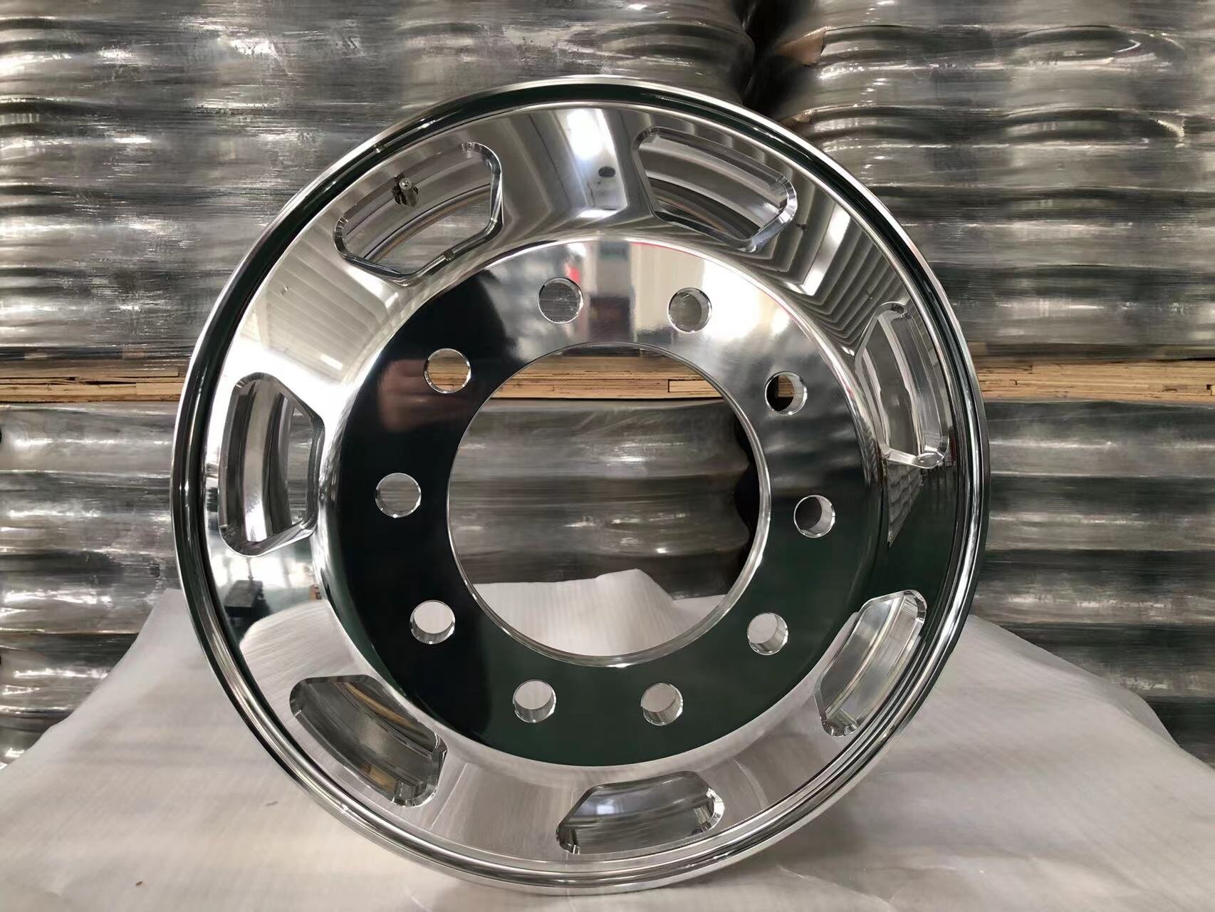 Wholesale New Custom Forged Alloy Wheel Rims 22.5x8.25 Commercial Aluminum Truck Wheels for Bus/Truck/Trailer Customizable Costs