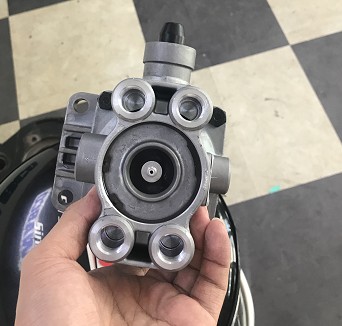 High Quality 9710021520 Valve Air Brake Relay Valve 6-port Truck Relay Emergency Valve