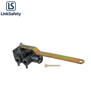 LS Leveling Valve Assy KD2261 BKSKD2261 Truck Suspension Parts Height Control Valve