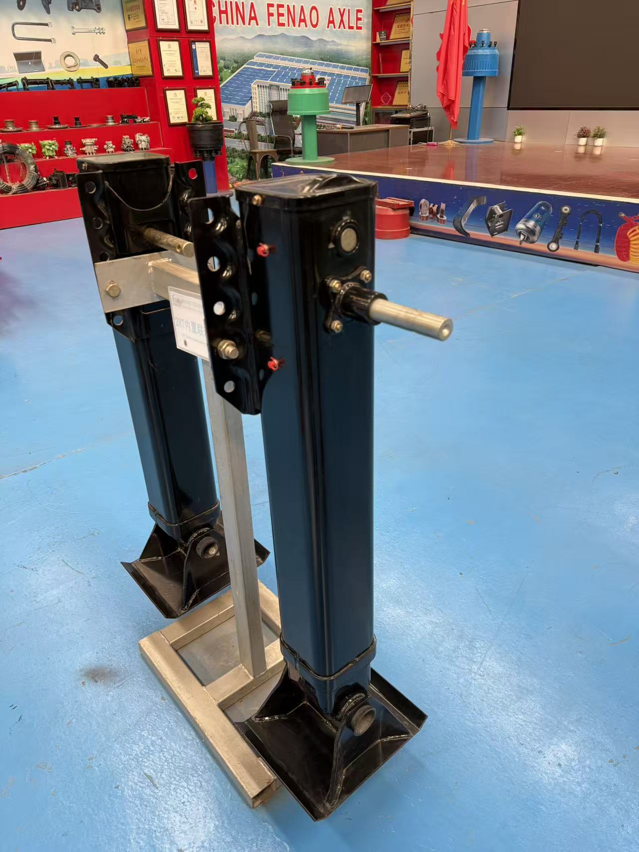 Trailer Landing Gear / Support Leg